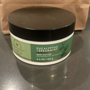 Bath and Body Works: Eucalyptus + Spearmint
